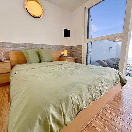 Mit Meerblick Und Gemeinschaftspool Appartement