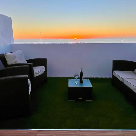 Апартаменты Mit Meerblick Und Gemeinschaftspool